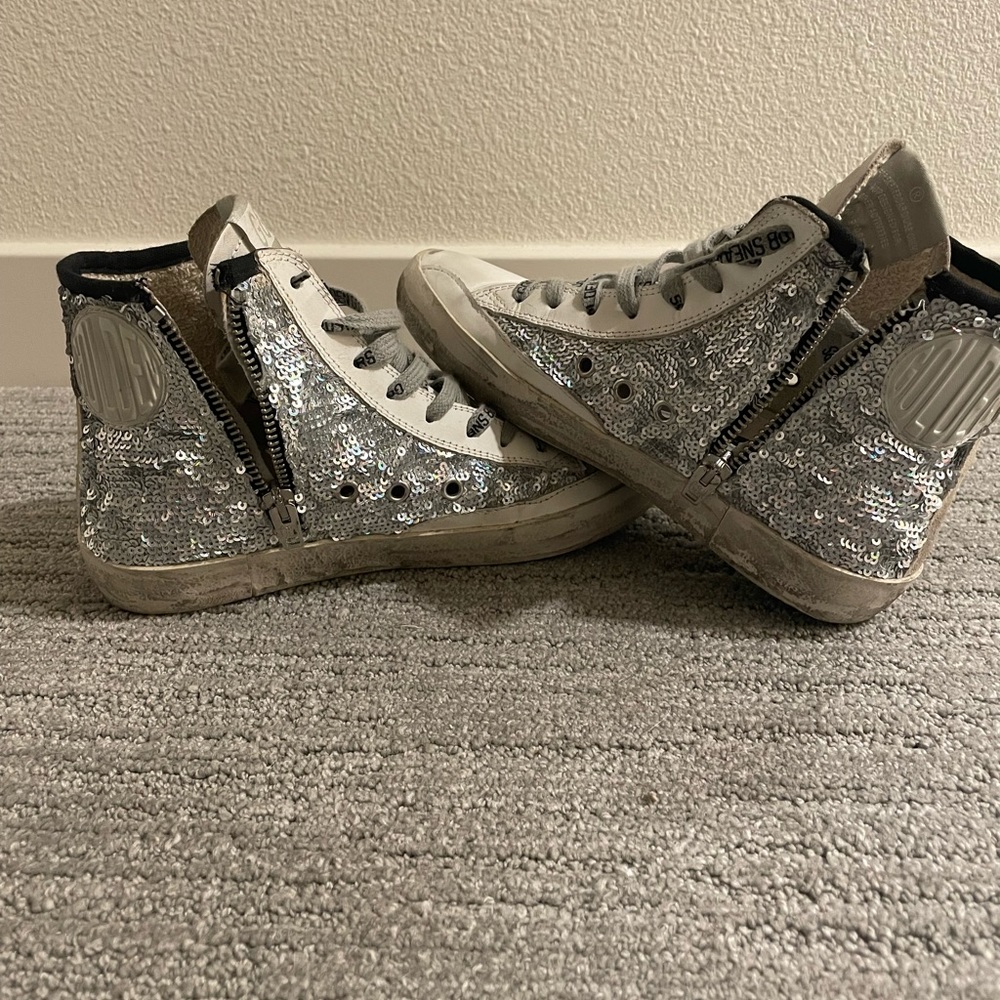 Golden Goose Silver Sequin High-Top Sneakers with Black Star - Picture 6 of 7